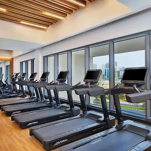 doubletree-by-hilton-sharjah-waterfront-hotel-and-residences.sharjah-hotels.com/